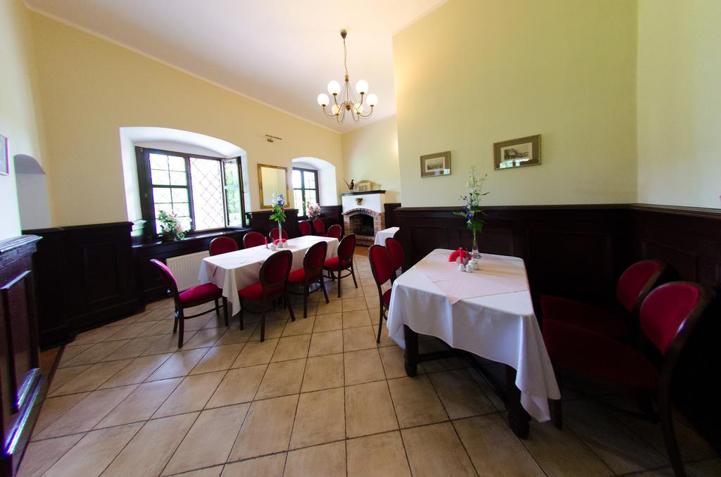 Palac Krobielowice Kąty Wrocławskie Extérieur photo