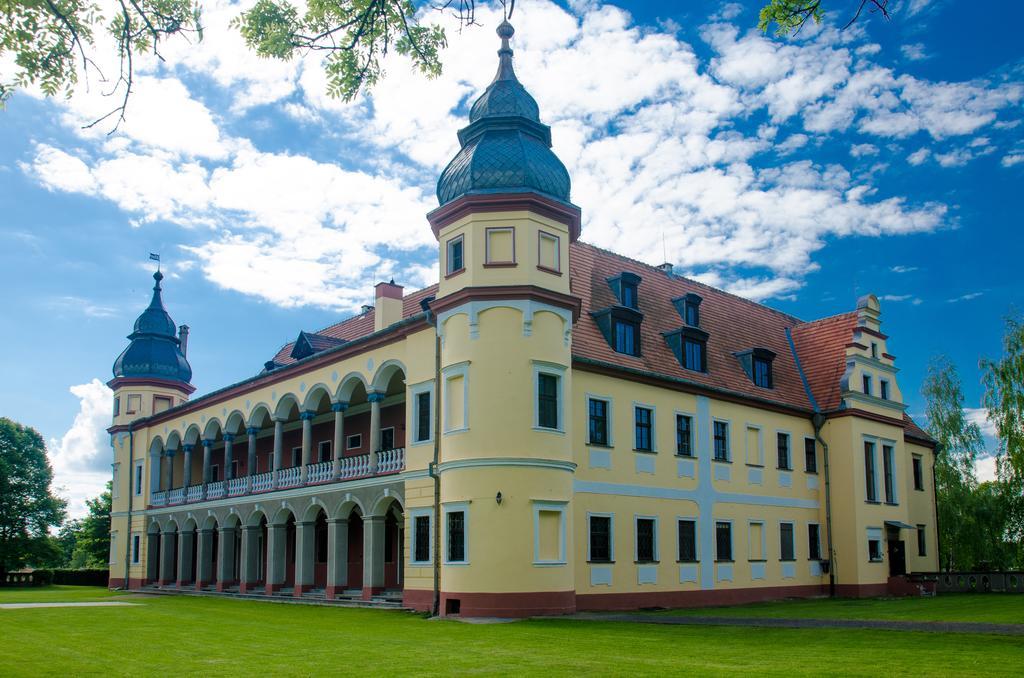 Palac Krobielowice Kąty Wrocławskie Extérieur photo