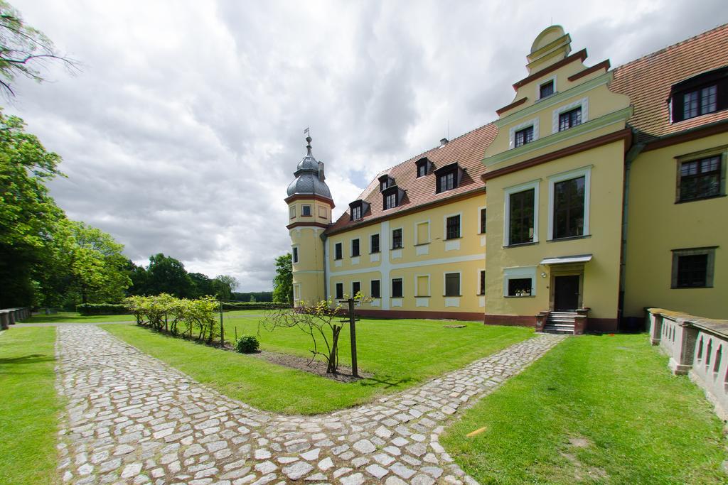 Palac Krobielowice Kąty Wrocławskie Extérieur photo