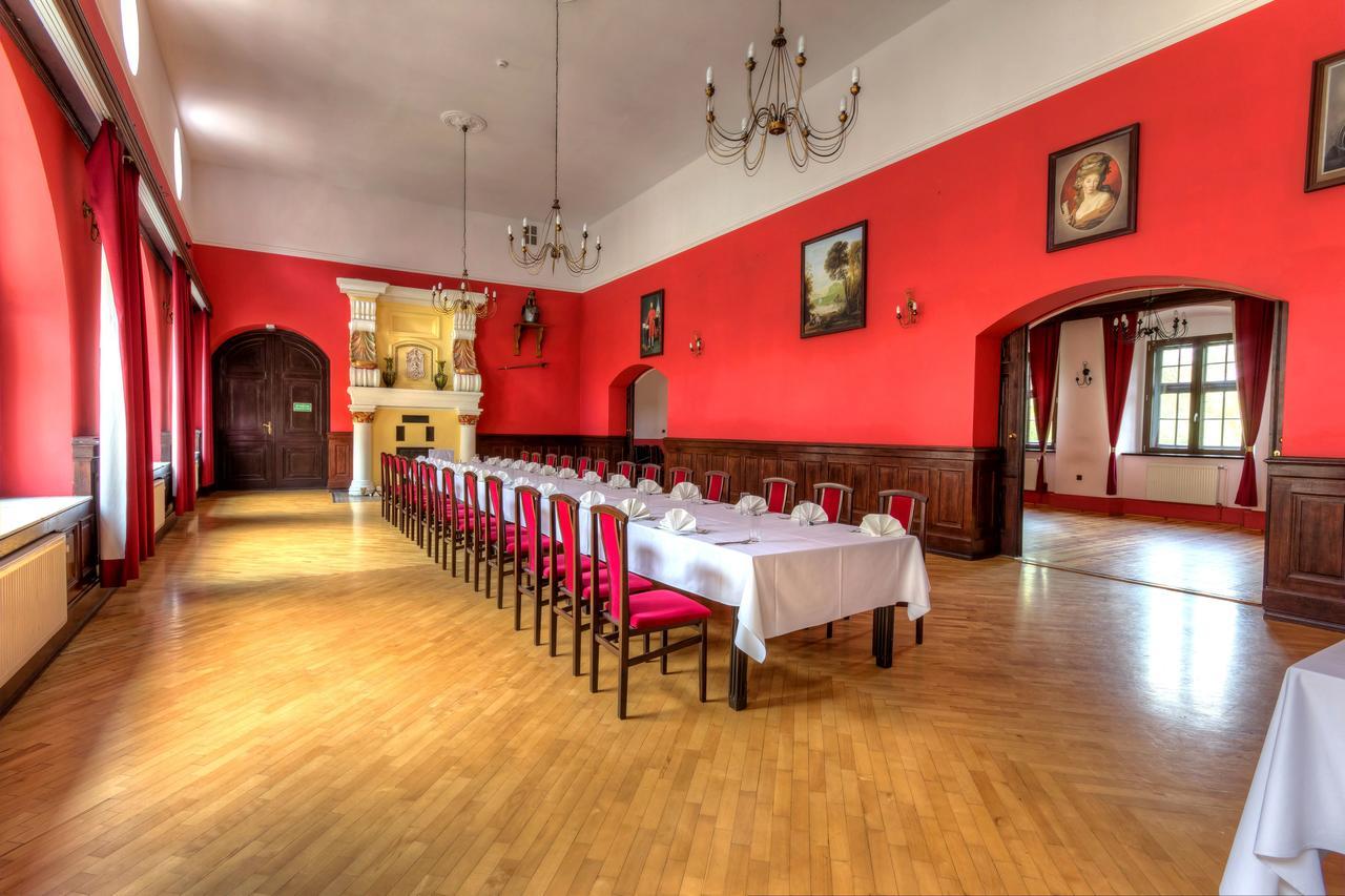 Palac Krobielowice Kąty Wrocławskie Extérieur photo