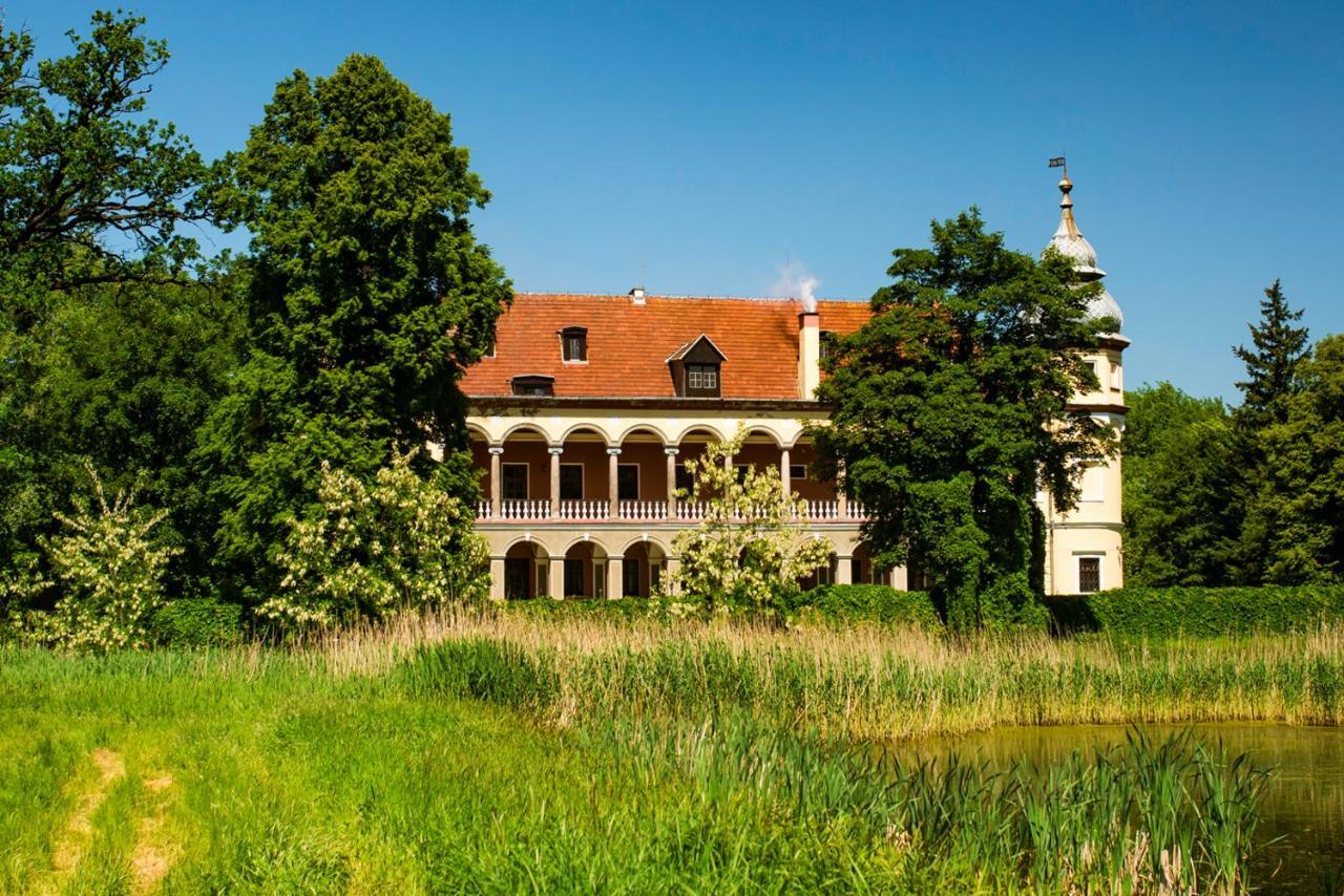 Palac Krobielowice Kąty Wrocławskie Extérieur photo